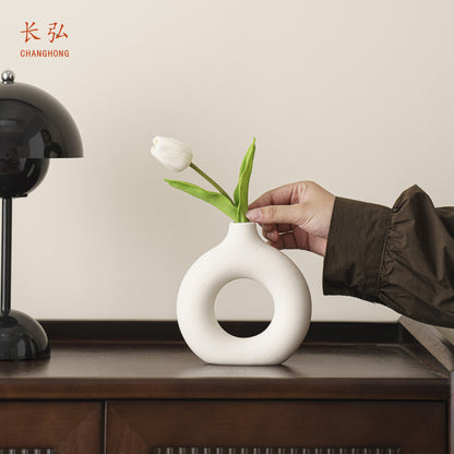 Changhong Nordic Vase Ins Style Creative Ceramic Vase Circle Vase High-looking Hydroponic Flower Arrangement B & B Decoration